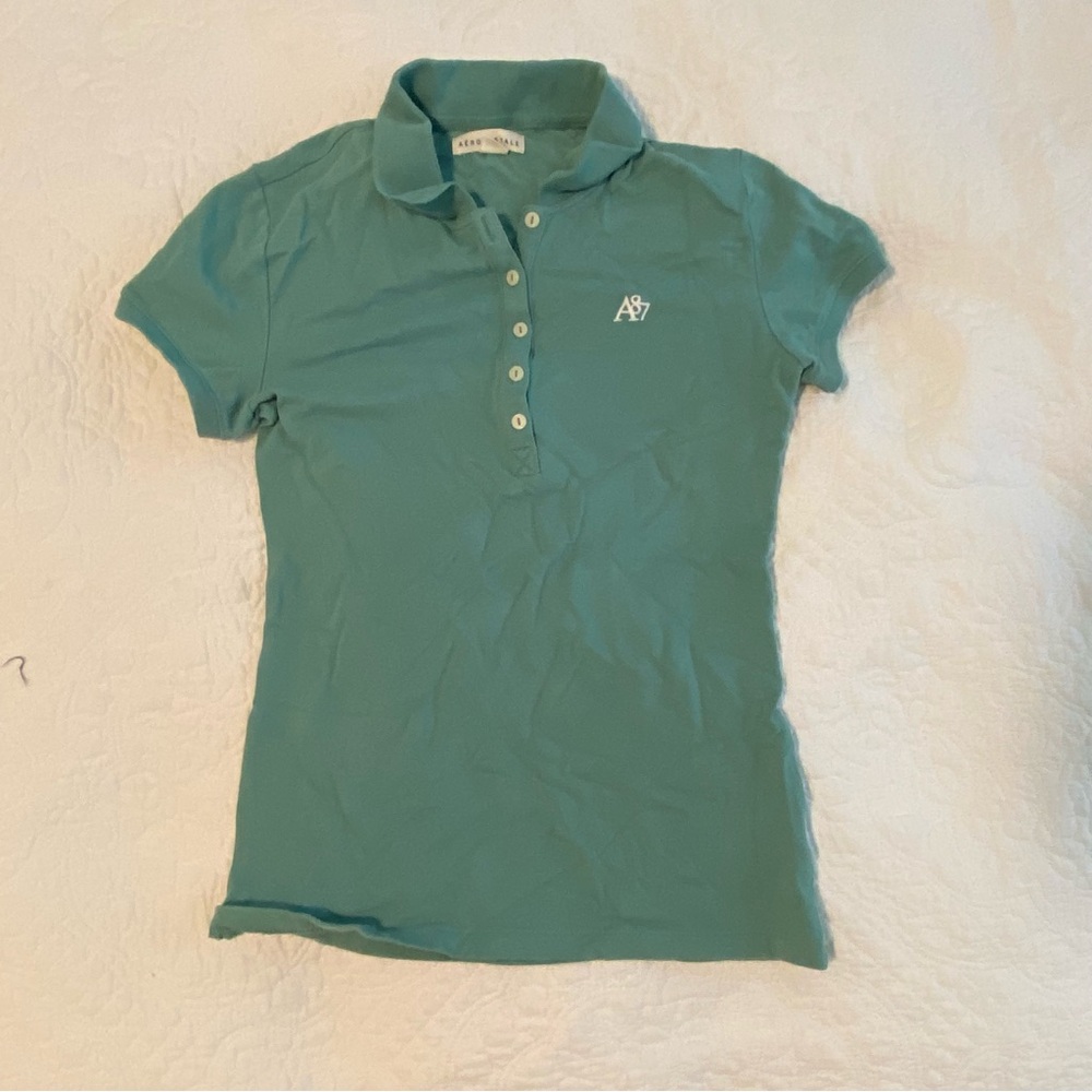 Aéropostale collared button up shirt